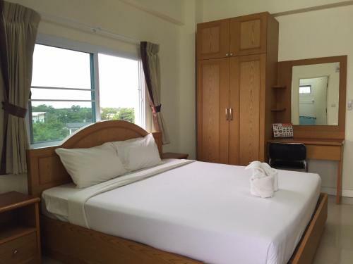 Hotel Surin Mansion