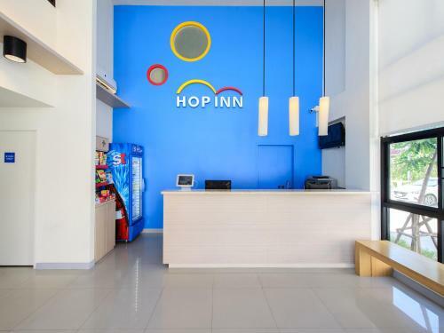 Hotel Hop Inn Sakon Nakhon