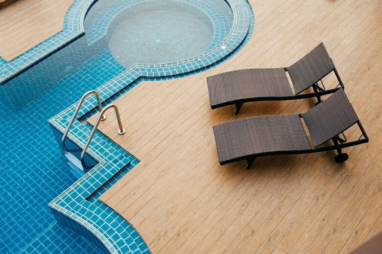 Coco View Hotel
