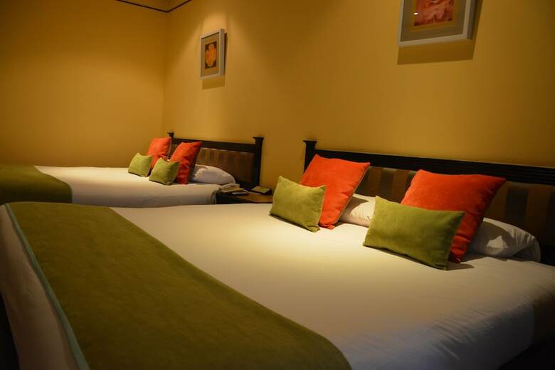 Hotel Sir James Resort