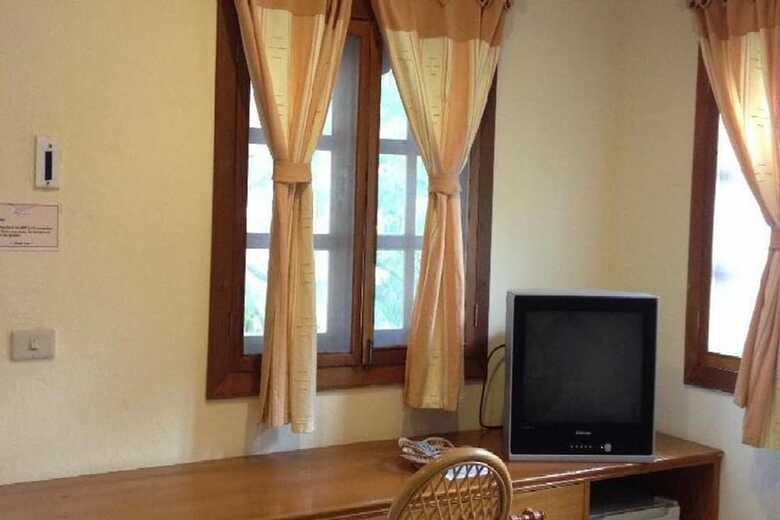 Hotel Phuwadee Resort & Spa