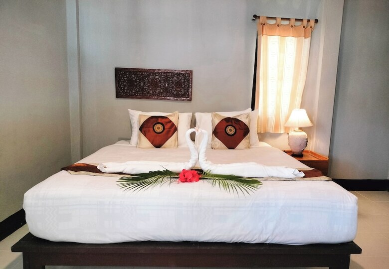 Hotel Phuwadee Resort & Spa