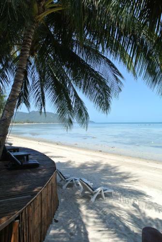 Hotel B52 Beach Resort