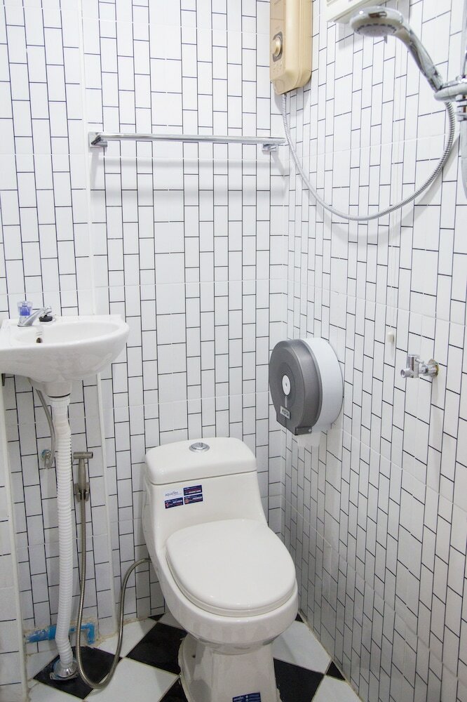Haad Rin Beach Luxury Hostel