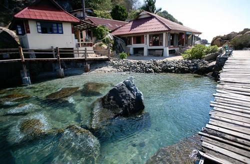 Lighthouse Bungalows