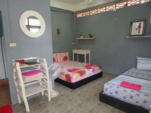 Hostal Same Same Guesthouse, Bar & Restaurant