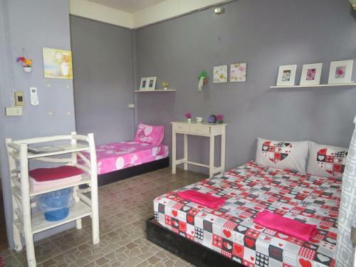 Hostal Same Same Guesthouse, Bar & Restaurant