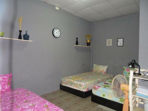 Hostal Same Same Guesthouse, Bar & Restaurant