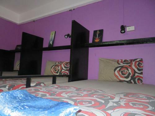 Hostal Same Same Guesthouse, Bar & Restaurant