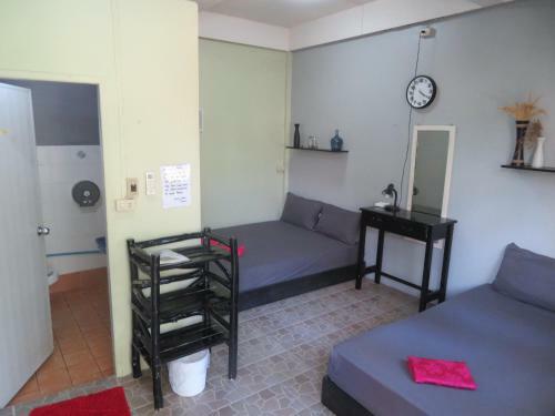 Hostal Same Same Guesthouse, Bar & Restaurant