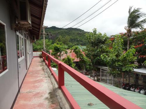 Hostal Same Same Guesthouse, Bar & Restaurant