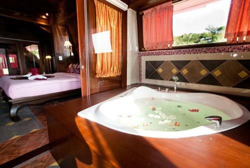 Hotel Rin Beach Resort