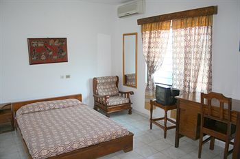 Aurore Hotel