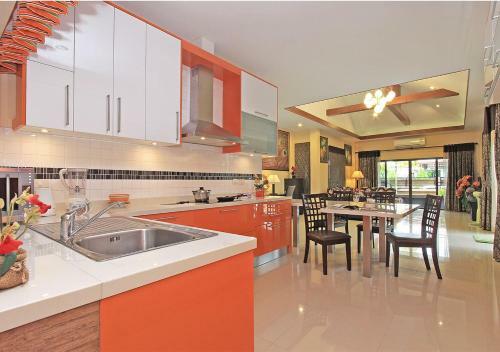 Victoria Villa II