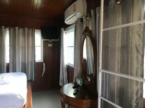 Hostal V&k Baansuankaew Resort
