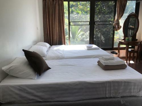 Hostal V&k Baansuankaew Resort