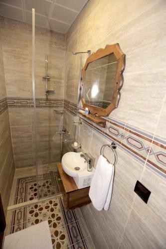 Bed & Breakfast Kad?lar Pa?azade Kona?? Pansiyon
