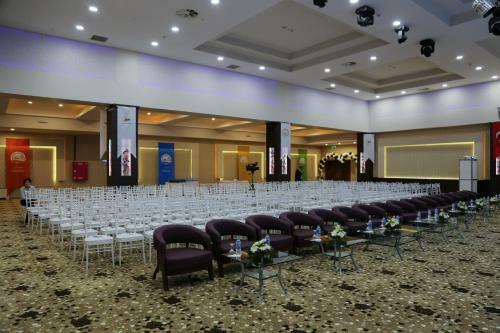 Grand Asya Hotel