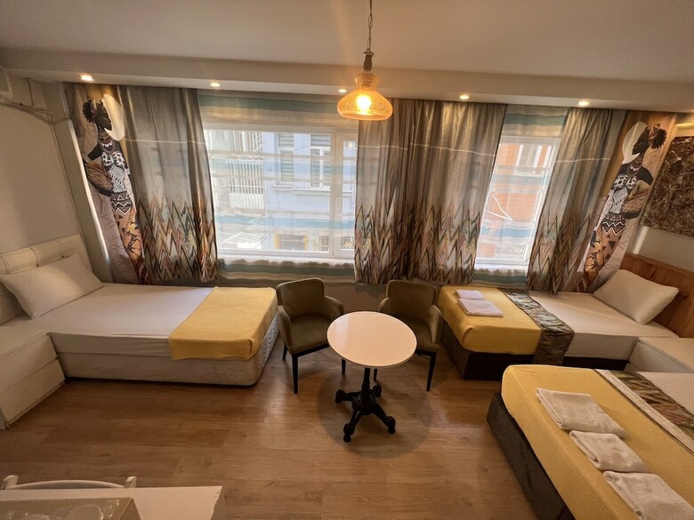 Hotel Rodin Suites