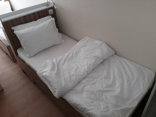 Dilmac Hotel