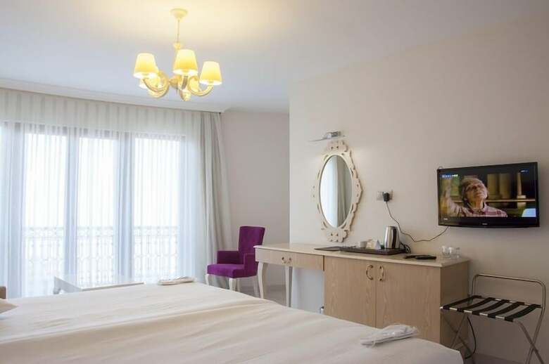 Motali Life Hotel