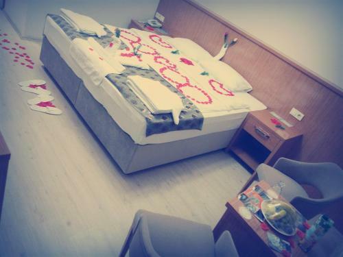 Umur Hotel