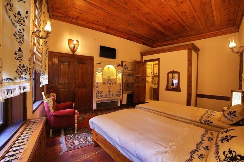 Bed & Breakfast Ak?fbey Kona?i