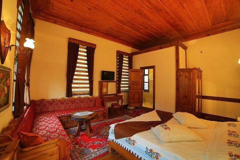 Bed & Breakfast Ak?fbey Kona?i