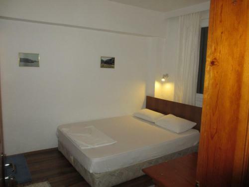 Onur Pension