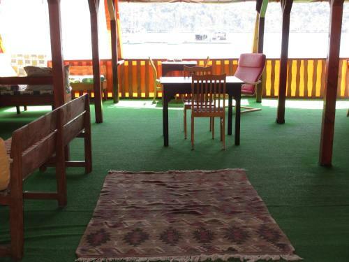 Onur Pension