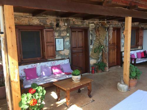 Hostal Simena Pension