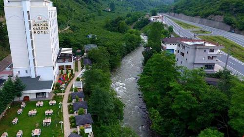 Jolnar Garden Hotel