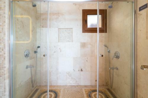 Kuyucak Villa Sleeps 6 Pool Air Con Wifi