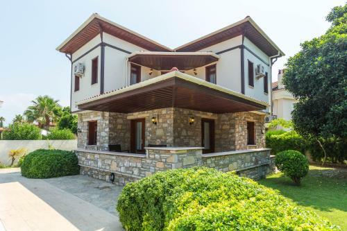 Villa Celik - 4 Bedrooms