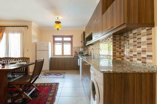 Villa Celik - 4 Bedrooms