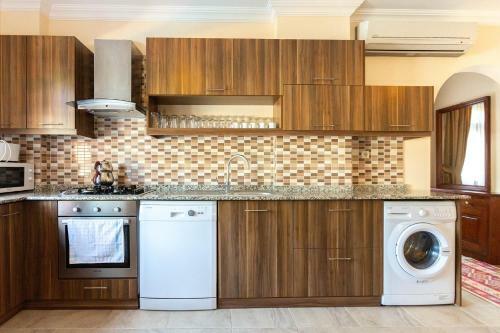 Villa Celik - 4 Bedrooms