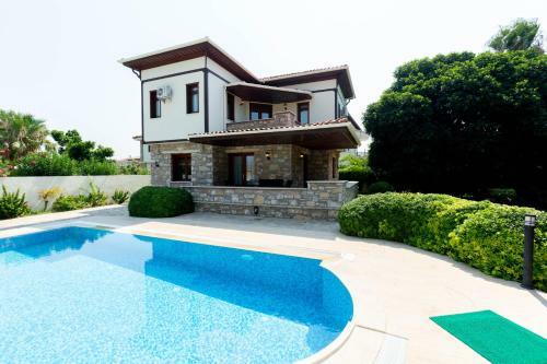 Villa Celik - 4 Bedrooms