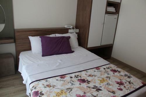 Bed & Breakfast Marina Hotel