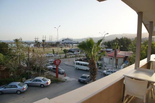 Bed & Breakfast Marina Hotel