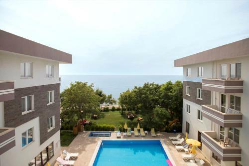 Troas Beach Hotel