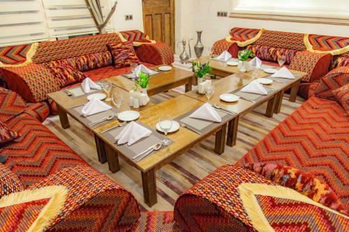 Hostal ?ehrazat Kona?i