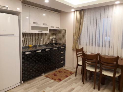 Apartamento Kurtar Suites-1