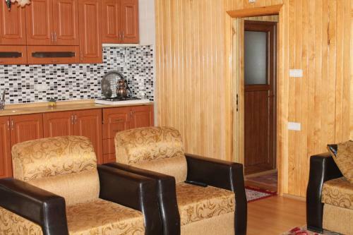 Apartamento Kurtar Suites-1