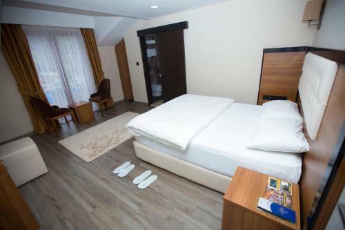 Yayla Hotel