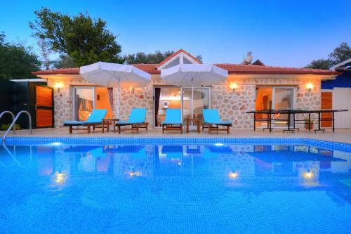 Private Villa Araf