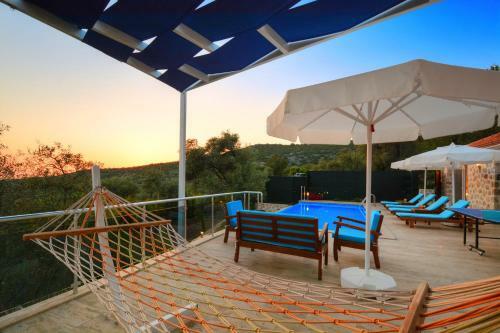 Private Villa Araf