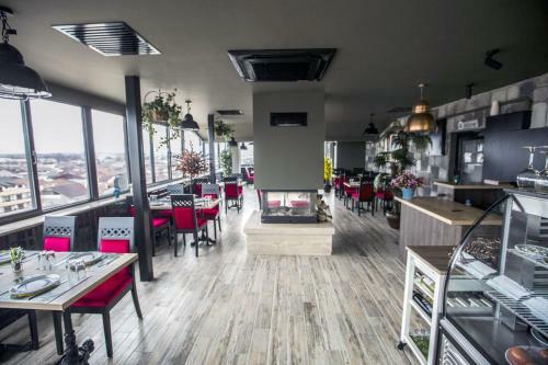 R?vada Hotel