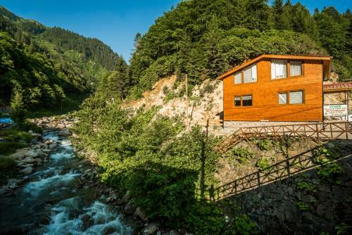 Bed & Breakfast Ayder Selale Dag Evi