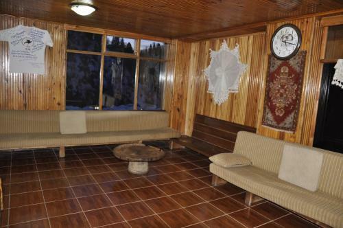Sis Hotel