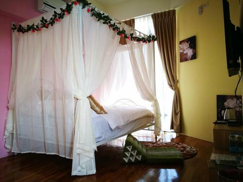 198 Red Hat B&B